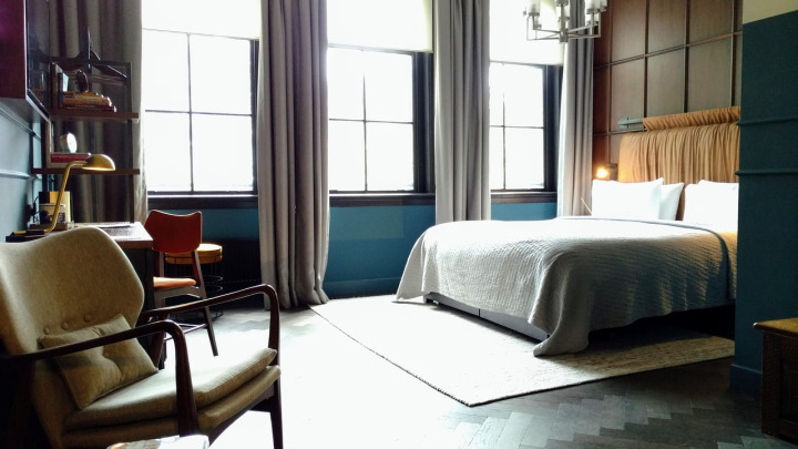 Canal ring boutique hotel room